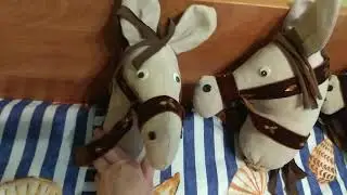 Кони на палке для выступления своими руками