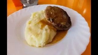 Мукбанг/Кушаю и рассказываю истории из своей жизни