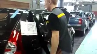 Как собирают Рено в Москве прикол