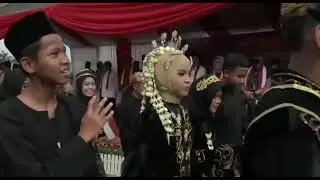 Habib Luthfi Hadiri Kirab Kebangsaan Merah Putih Menkop UKM Teten Masduki Buka Bazar UMKM