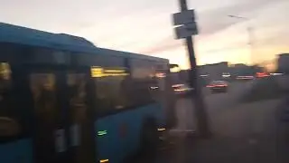 Автобус следует по маршруту 227
