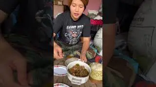 กินข้าวเช้าด้วยกันครับทุกคน วันนี้ยังได้เป็นเมนูไก่ใต้น้ำ ไม่เคยทำให้ผิดหวังครับอร่อยเหมือนเดิม