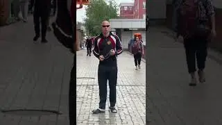 Он меня вынесет