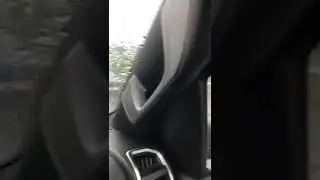 Bozuk cam sileceğine Türk usulü çözüm. Süper komik...
