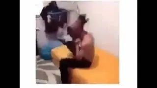 Когда девушка сказала, что хочет покататься на лошади.