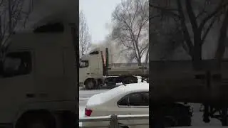 Пожар на улице Салова!