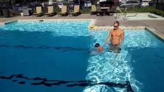 Ёжик и Тюша плавают