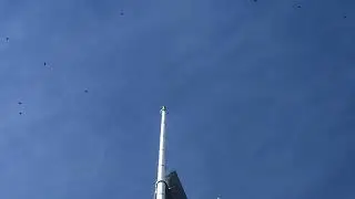 Mysterious object floating slowly over downtown Los Angeles Part 1