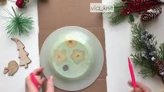Новогоднее украшение из трикотажной пряжи