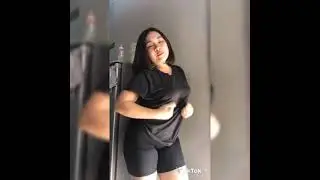 Tiktok Strit Celana Pendek Part 1 - Goyang Abis Mang