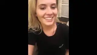Анна Шульгина ведет трансляцию с перископа Валерии