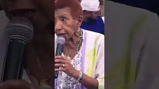 Leci Brandão 