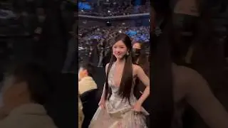 Ohh my god 😱 Lusi Zhao ( rooosyzho ) Such a pretty outfit #shorts #korean