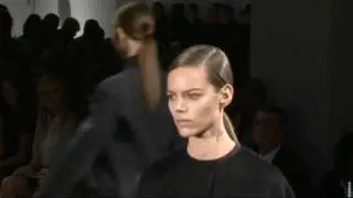 Calvin Klein Fashion Show: Women's Ready to Wear Autumn/Winter 2010/11
