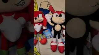 Sonic GEE knuckles and mighty plush