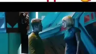 Отвернитесь я не одета