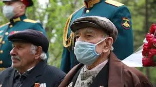 Командующий 41 армией ЦВО поздравил с 75-летием Победы фронтовика в Бердске