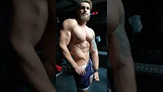 My Top 3 Chest Exercises For Strong Mind Muscle Connection