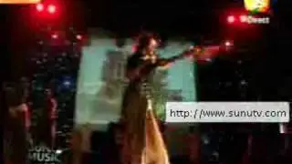 Viviane Chidid live sunumusic awards - Champions