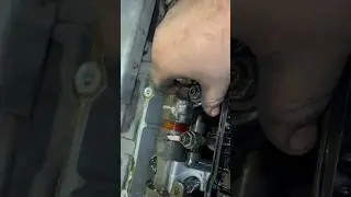 DD15 Over Head Valve Adjustment Check