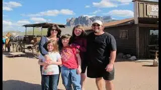 DESCRIBE A PICTURE in English | Speaking Part 2 - TOEIC | Practice 3A
