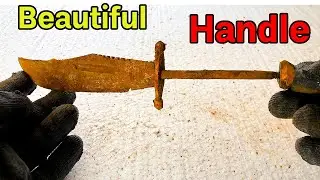 Restoration old rusty Beautiful hunting knife ( Survival knife )