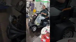 ZVGREEN at REHACARE HALL 5G09D welcome to test drive #4wheelscooter #elderly #electricmobilityscoote