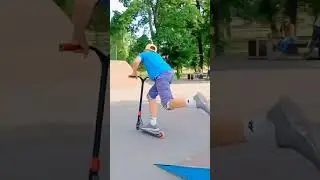 лайт линия два випа #самокат #катайсдушой #трюки #rap #hiphop #cover #automobile #самокат