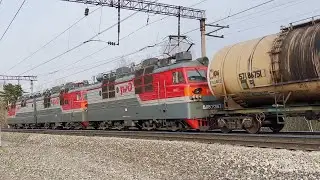 2ЭС5К-491 и встречный ВЛ80С-2179/2187Б с грузовым составом