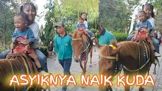 Pertama kali naik kuda, seneng banget!