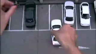 Zabawa w Boga na parkingu