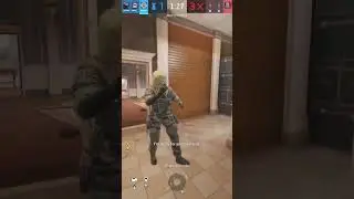 The BEST CLASH strategy in rainbow six seige...