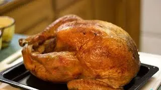 BAKED TURKEY Juicy, easy and golden, how to make baked turkey step by step