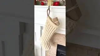 🎅🏻🧶 Crochet a Christmas Stocking in Just 2 Hours!