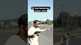 Bizim yeğenede aldık oynuyor bahçede