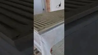 Мы работаем, чтобы вы отдыхали.)