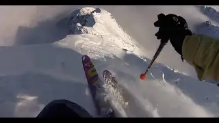 How do Freeride ski and snowboard competitions work?