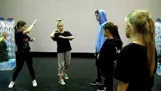 Wake-up Squad Взаимодействия