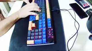 Probando el Teclado Mecánico Irocks K74R