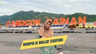 Carocok painan, ada masjid terapung yang besar dan megah di tepi laut