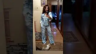 То ли? ( раздельно )пижама , толи(слитно)? костюм пижамный шелковый  ( производство Россия ) .