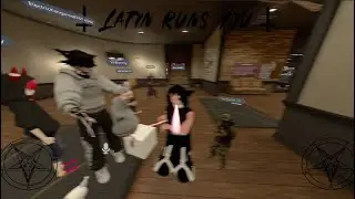 Using a CRASHER AVATAR in Vrchat (The Black Cat)