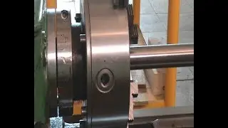 Adjusting the Headstock and Tailstock