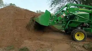 Renee and her John Deere 1 Series Tractor - Real Life John Deere Owner