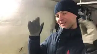 BRP SUMMIT T3!!ПЕРВАЯ ПОЛОМКА!!ЗАМЕНА САЛЬНИКА КОЛЕНВАЛА И ПОДУШКИ ДВИГАТЕЛЯ!!
