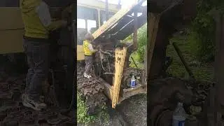 Любитель разобрать, Георгий