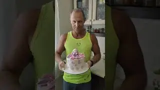 Лето закончилось, а я на позитиве и кушаю тортики!!!