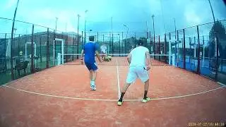 4 salti in Pàdel Team a Roma