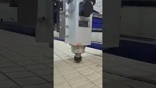 Фрезерний станок із ЧПУ 6 кВт.