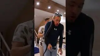 ДЮШЕС ИСПУГАЛСЯ ГИГАНТСКОЙ ЗМЕИ 